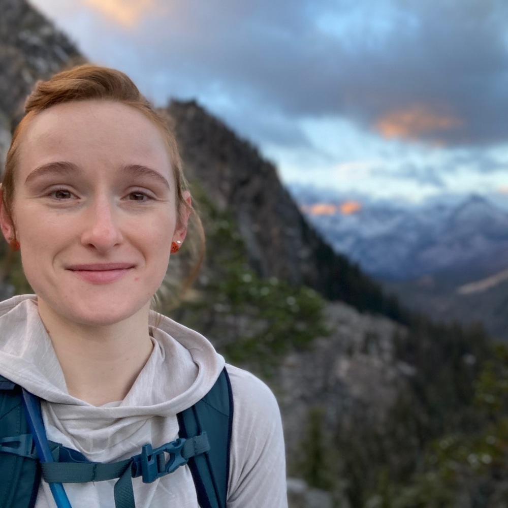 Meet your Posher, Becca